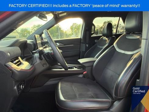 Used 2025 Ford Explorer ST AWD/4WD image 35