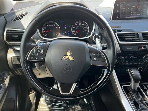 Used 2019 Mitsubishi Eclipse Cross SEL AWD/4WD image 11