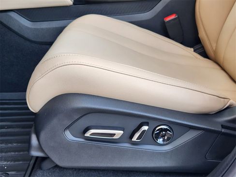 New 2026 Acura MDX SH-AWD image 25