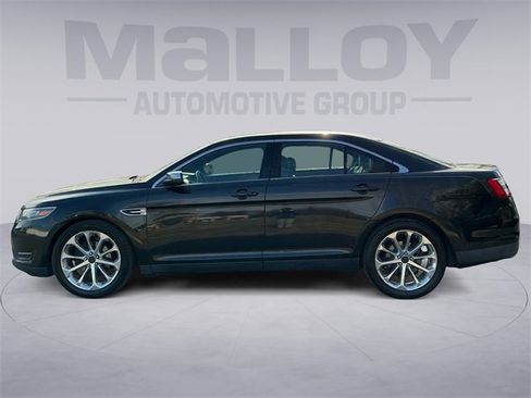 Used 2015 Ford Taurus Limited w/ Equipment Group 301A image 2