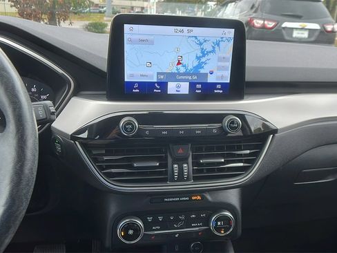 Used 2020 Ford Escape SEL image 30