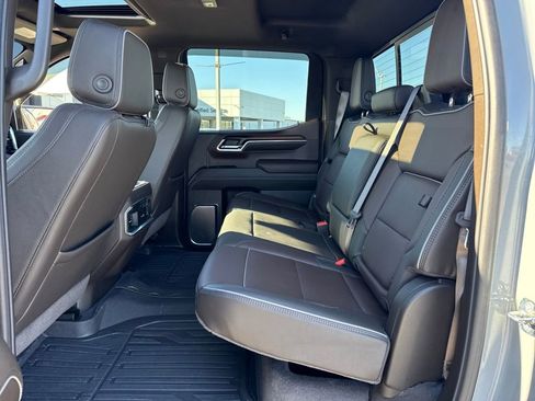 Used 2024 GMC Sierra 1500 Denali image 14