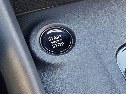 Certified 2024 Nissan Z Performance w/ Floor Mat Package image 21