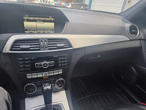 Used 2013 Mercedes-Benz C 250 Sedan w/ Multimedia Pkg image 12