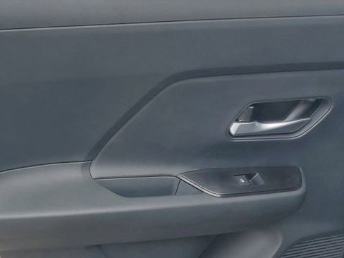 New 2026 Nissan Kicks SV image 24