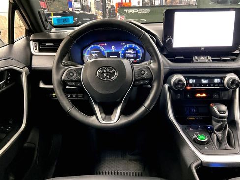 Used 2024 Toyota RAV4 XSE w/ Advanced Technology Package image 6