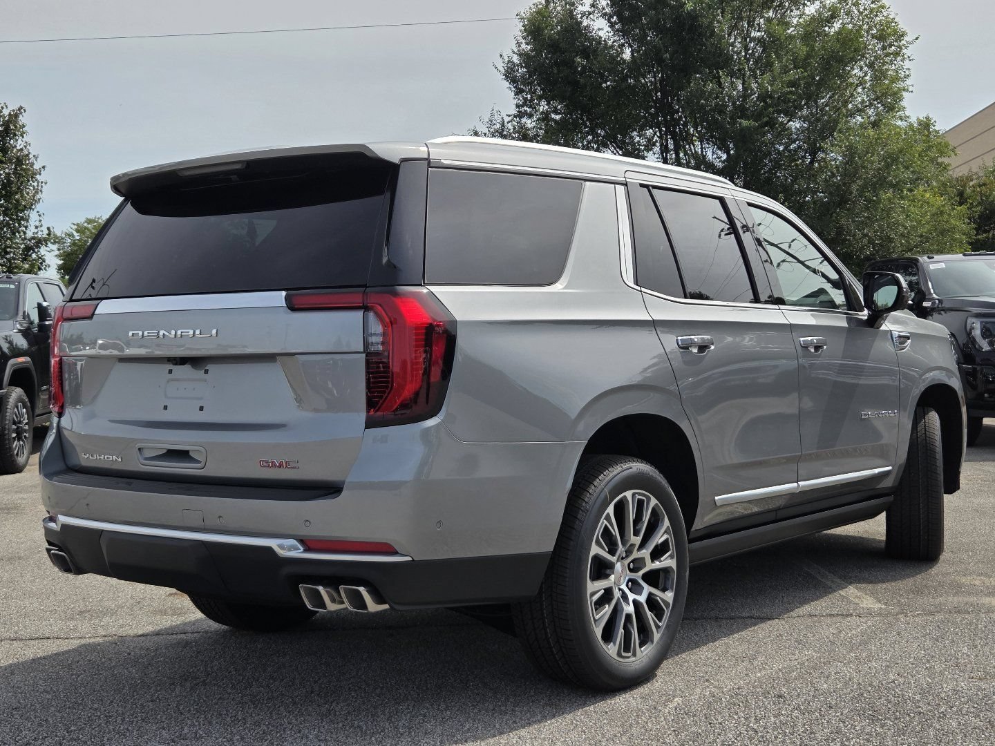 New 2026 GMC Yukon Denali w/ Sun & Power Step Package AWD/4WD image 21