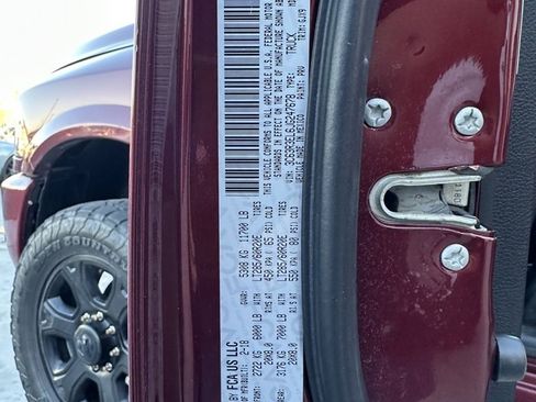 Used 2018 RAM 3500 Laramie w/ Sport Appearance Group image 29