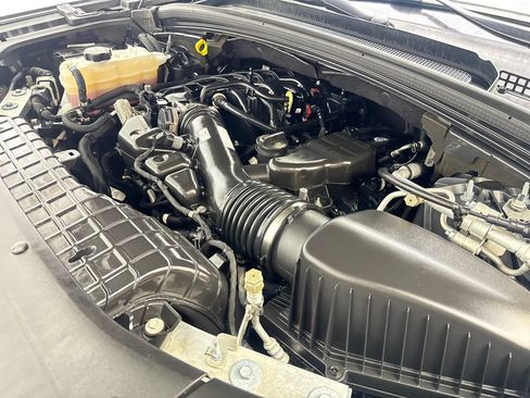 Used 2023 Jeep Grand Cherokee Altitude AWD/4WD image 76