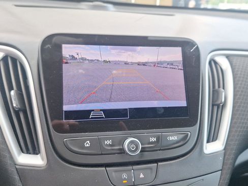 Used 2024 Chevrolet Malibu LT FWD image 25