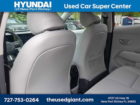 New 2026 Hyundai Kona SEL Premium image 19