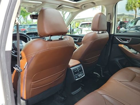 Used 2019 Subaru Forester Touring w/ Popular Package #3 AWD/4WD image 9
