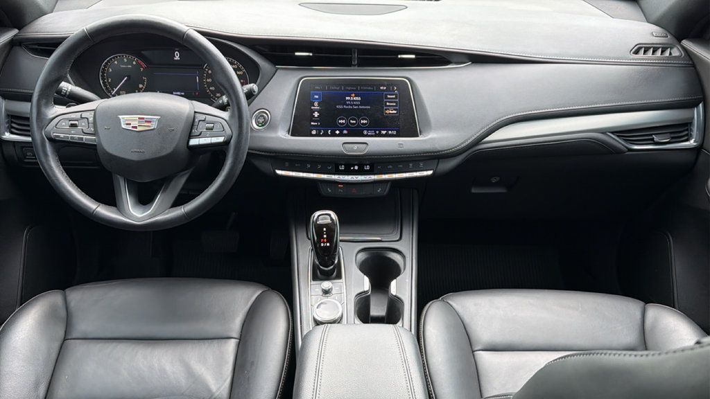 Used 2021 Cadillac XT4 Premium Luxury w/ Cold Weather Package FWD image 27