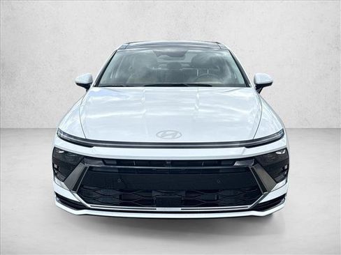 Used 2025 Hyundai Sonata Limited image 6