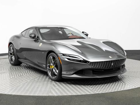 Certified 2022 Ferrari Roma image 11