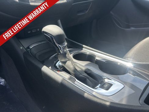 Used 2023 Chevrolet Malibu LT FWD image 23
