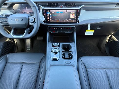 New 2026 Jeep Cherokee Limited AWD/4WD image 10