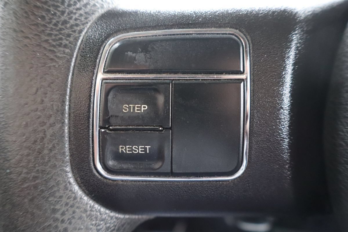Used 2013 Jeep Patriot Sport AWD/4WD image 30