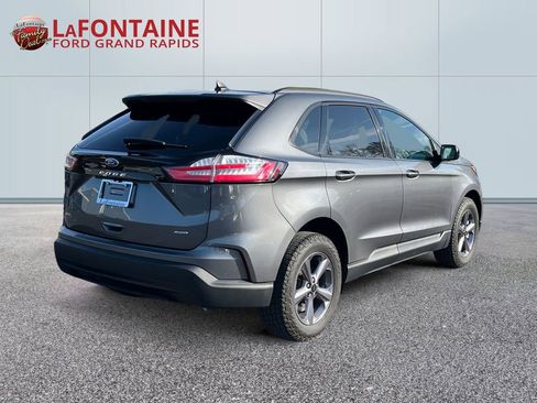 Used 2024 Ford Edge SEL w/ Sport Appearance Package AWD/4WD image 7