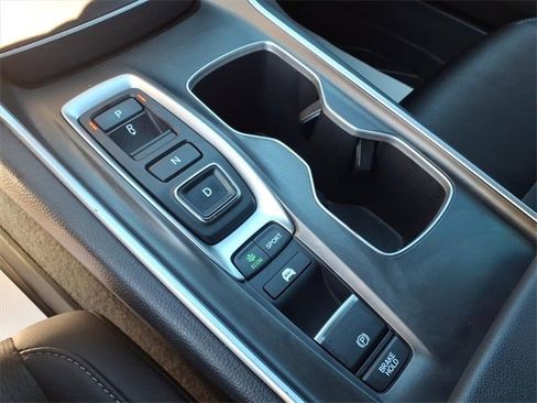 Used 2022 Honda Accord Sport image 15