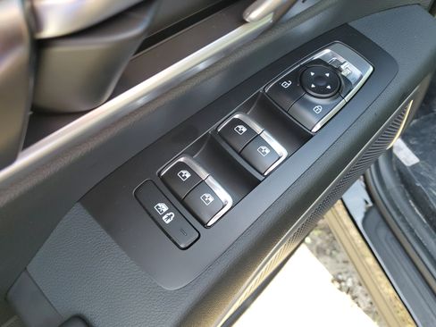 New 2025 Kia Telluride S image 15