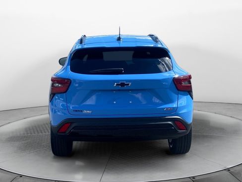 Used 2024 Chevrolet Trax RS w/ Driver Confidence Package FWD image 6