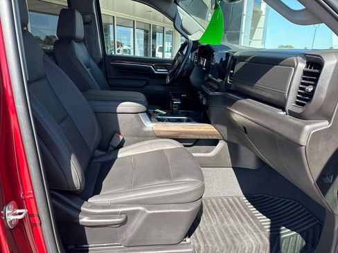 Used 2024 Chevrolet Silverado 1500 RST w/ Convenience Package II AWD/4WD image 18