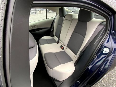 Used 2024 Toyota Corolla LE image 20