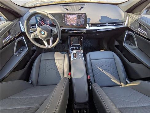 Used 2025 BMW X1 xDrive28i w/ Convenience Package image 10