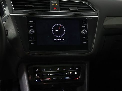 Used 2023 Volkswagen Tiguan SE w/ Panoramic Sunroof Package FWD image 44