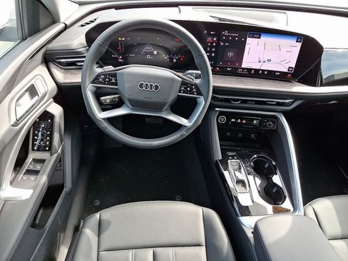 New 2025 Audi Q5 Premium image 7