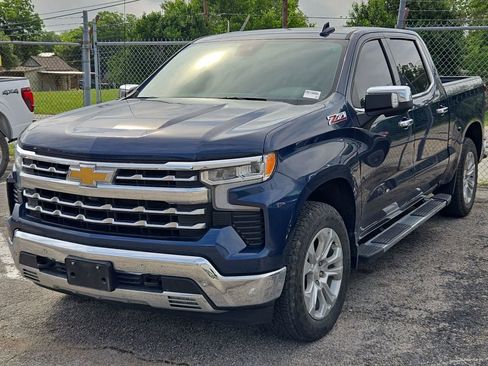 Used 2023 Chevrolet Silverado 1500 LTZ AWD/4WD image 4