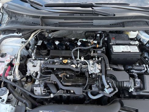 Used 2025 Toyota Corolla LE image 30