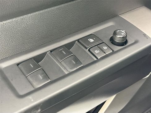 Used 2025 Toyota Tundra SR5 image 27