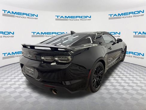 Used 2019 Chevrolet Camaro SS RWD image 5