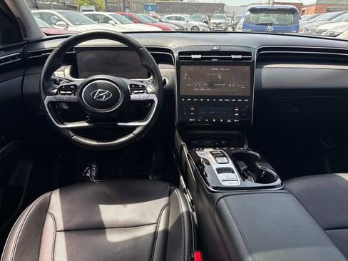 Used 2022 Hyundai Tucson Limited image 16