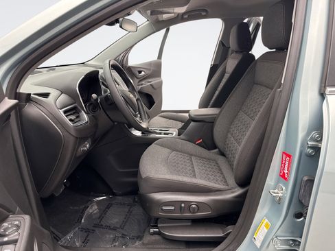 Used 2022 Chevrolet Equinox LT FWD image 11