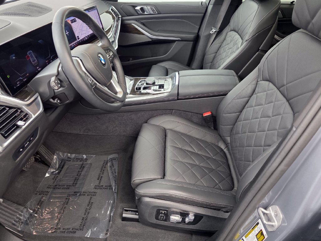 Certified 2024 BMW X5 sDrive40i w/ Premium Package RWD image 10