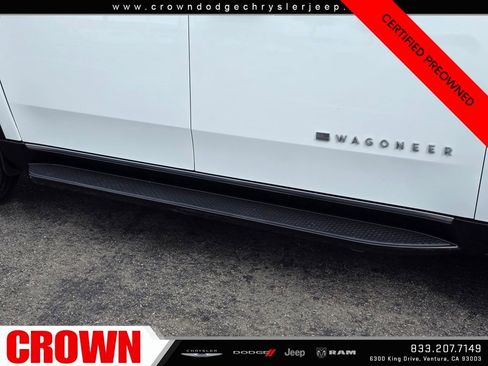 Certified 2024 Jeep Wagoneer L Series II w/ Flexible Seating Group image 10