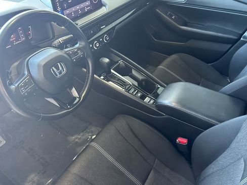 Used 2024 Honda Accord Sport image 11