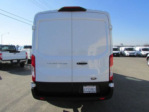 Used 2023 Ford Transit 250 Medium Roof w/ Load Area Protection Package image 7