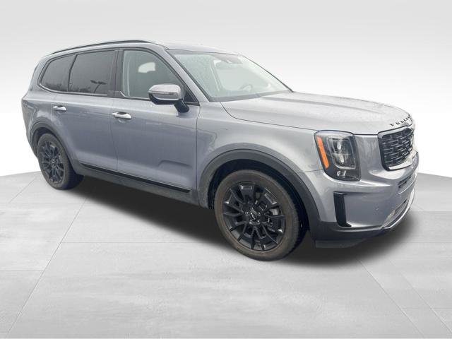 Used 2022 Kia Telluride SX w/ SX Prestige Package AWD/4WD image 11