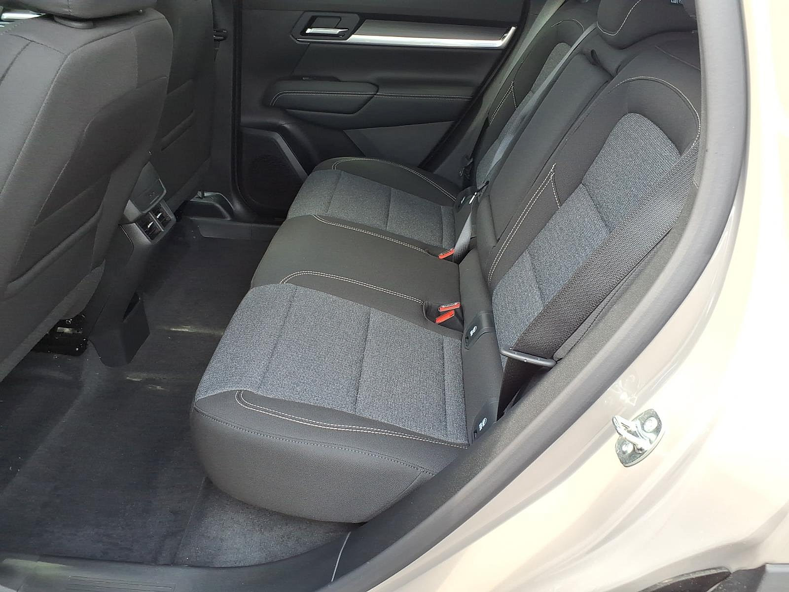 New 2027 GMC Terrain Elevation AWD/4WD image 10