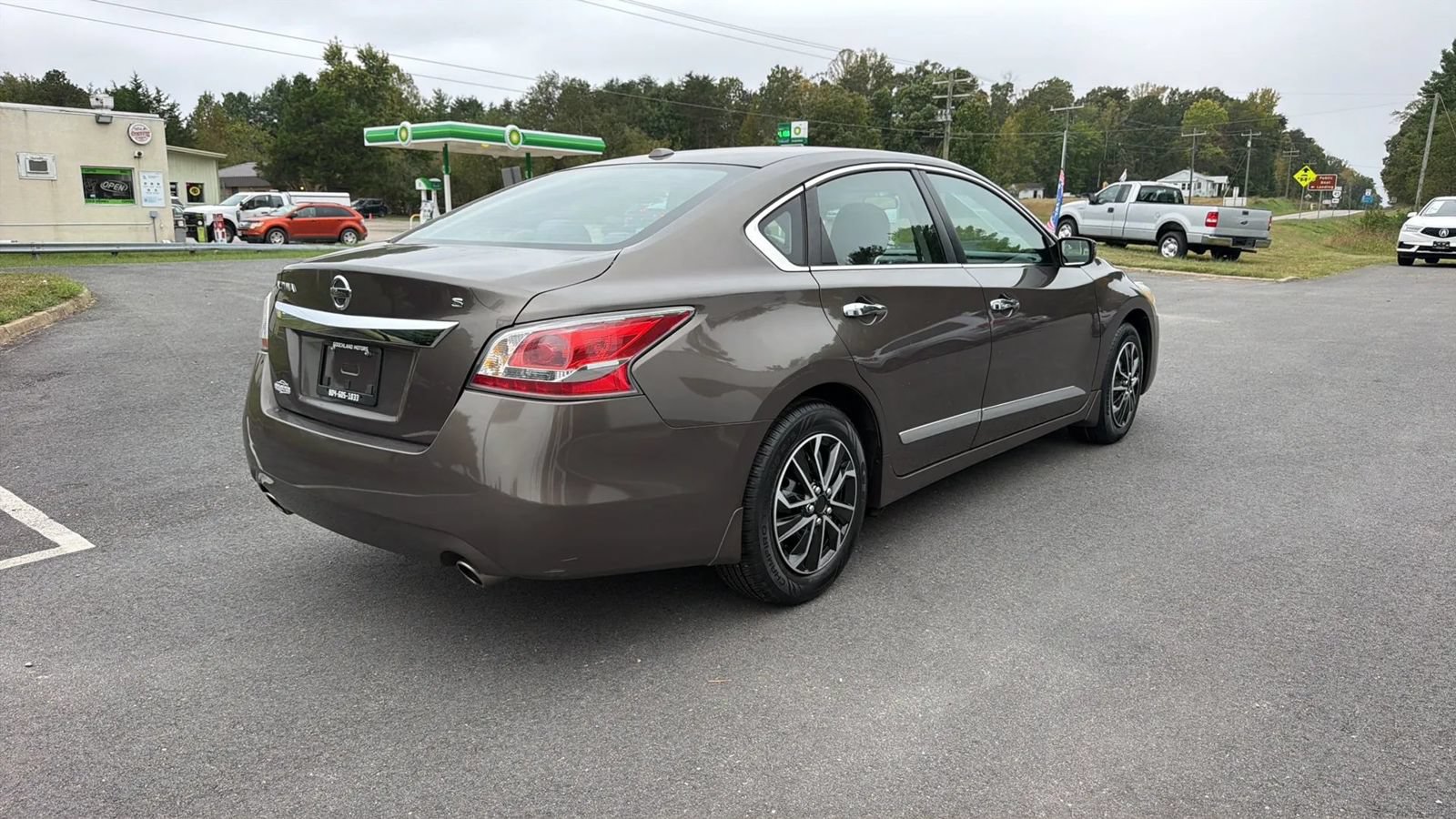 Used 2015 Nissan Altima 2.5 S w/ Power Driver Seat Package FWD image 7