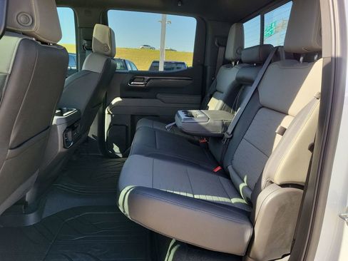 Used 2025 Chevrolet Silverado 1500 ZR2 w/ Technology Package image 26