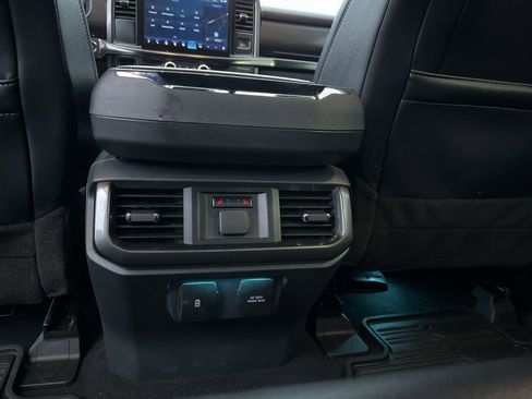 Used 2023 Ford F150 Lariat w/ Equipment Group 502A High image 38