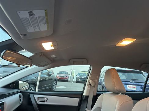 Used 2019 Toyota Corolla LE image 40