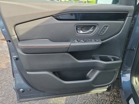 New 2026 Honda Pilot TrailSport image 13