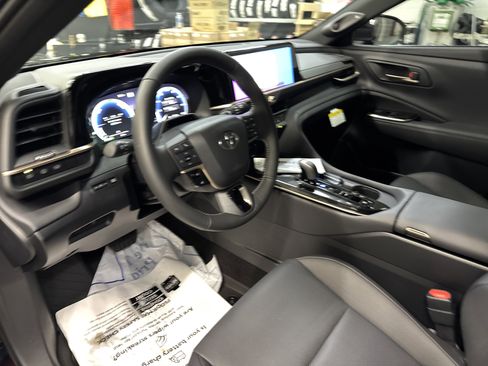 New 2026 Toyota Crown Signia AWD/4WD image 15