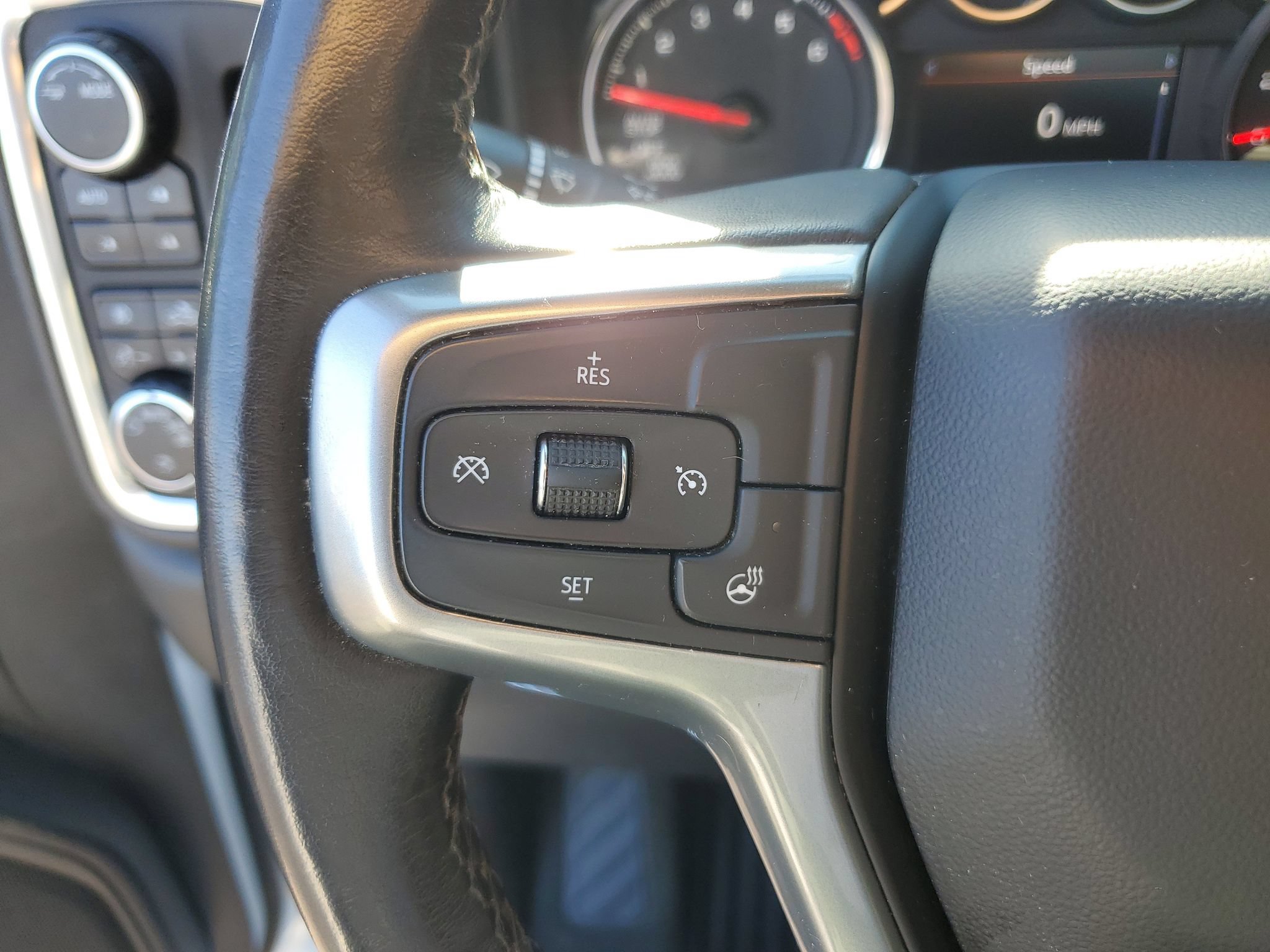 Used 2022 Chevrolet Silverado 1500 RST w/ Z71 Off-Road Package AWD/4WD image 19